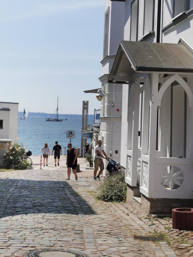Homelig Altstadt Ferienwohnungen Sassnitz Exteriör bild
